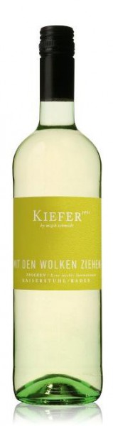 Mit den Wolken ziehen QbA 2022 | Weingut Kiefer